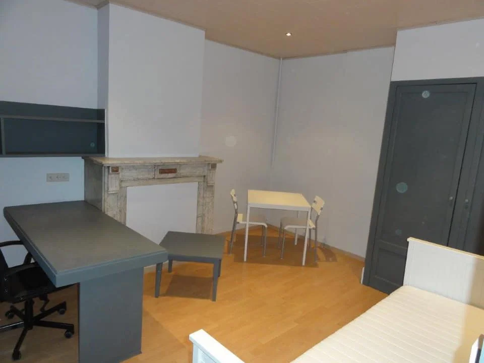 Studio avec balcon étudiant ixelles